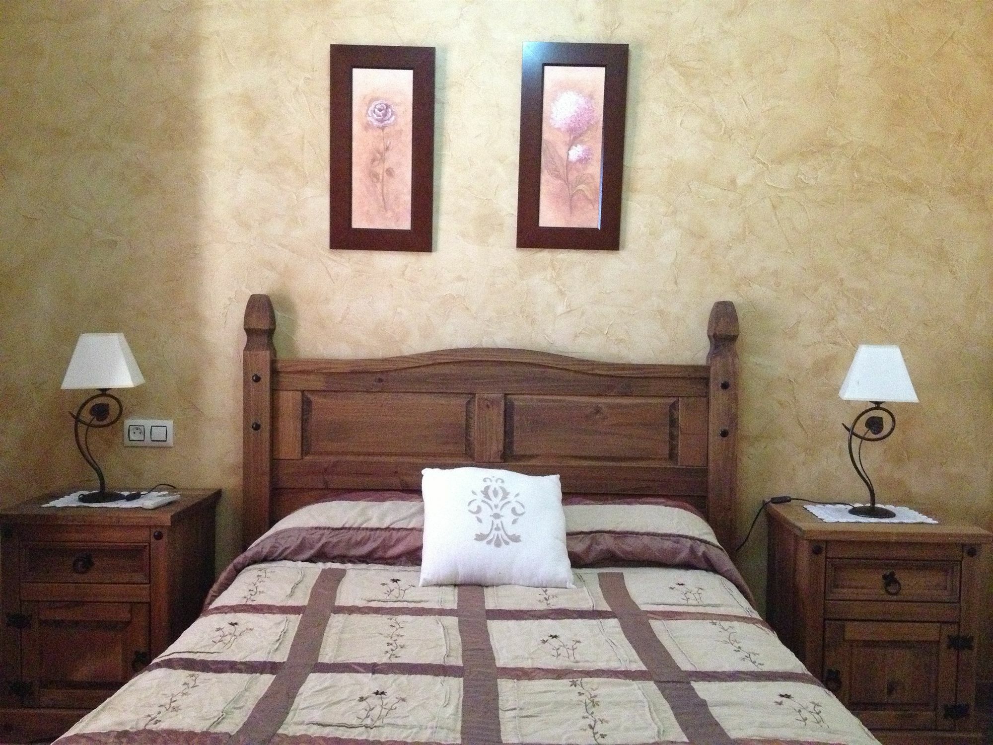 Apartamentos Rurales Complejo Penafiel Zarza La Mayor Екстериор снимка